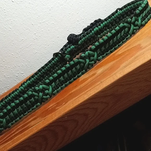 Handmade Men's Paracord Belt - Picture 3 of 8